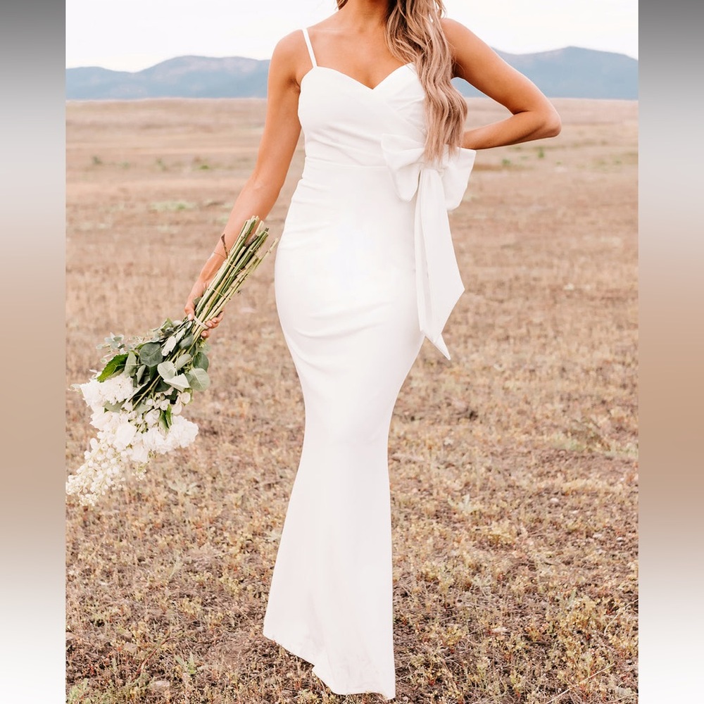 Gorgeous white dress